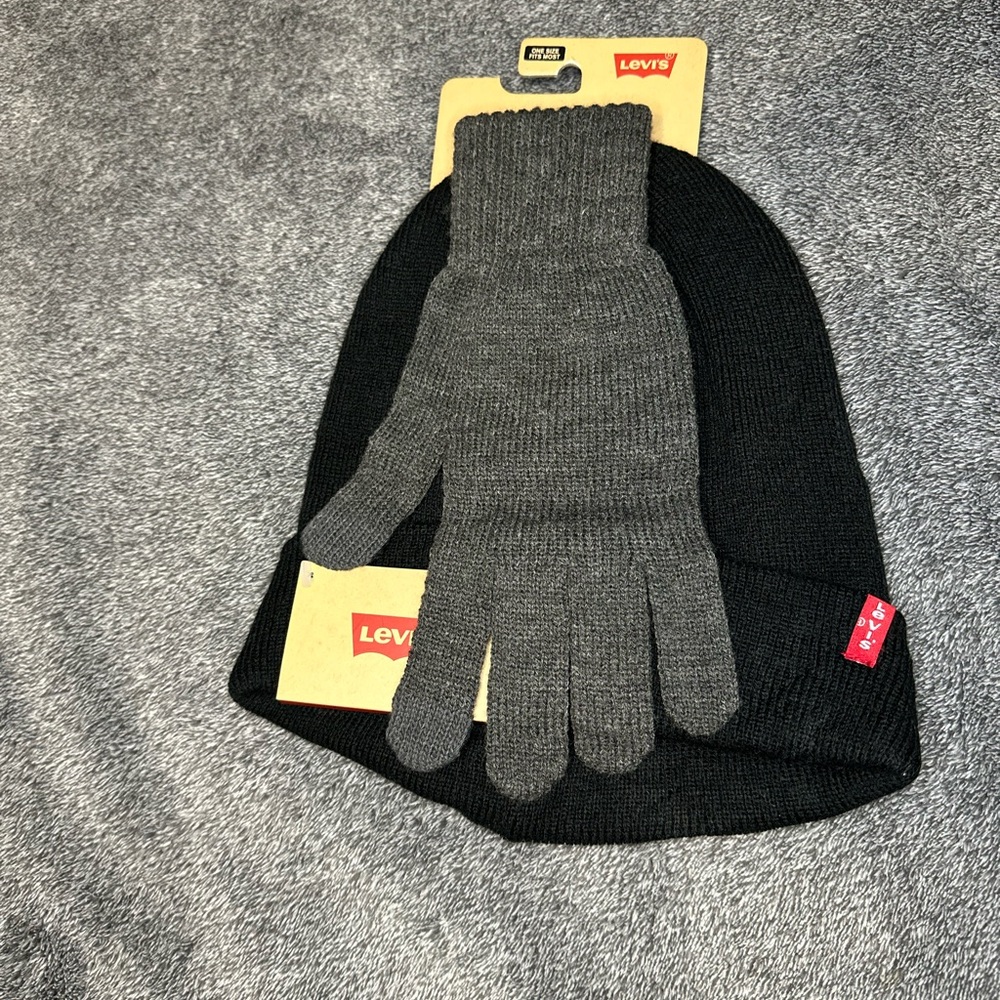 Levi's Black Hat and Gray Gloves